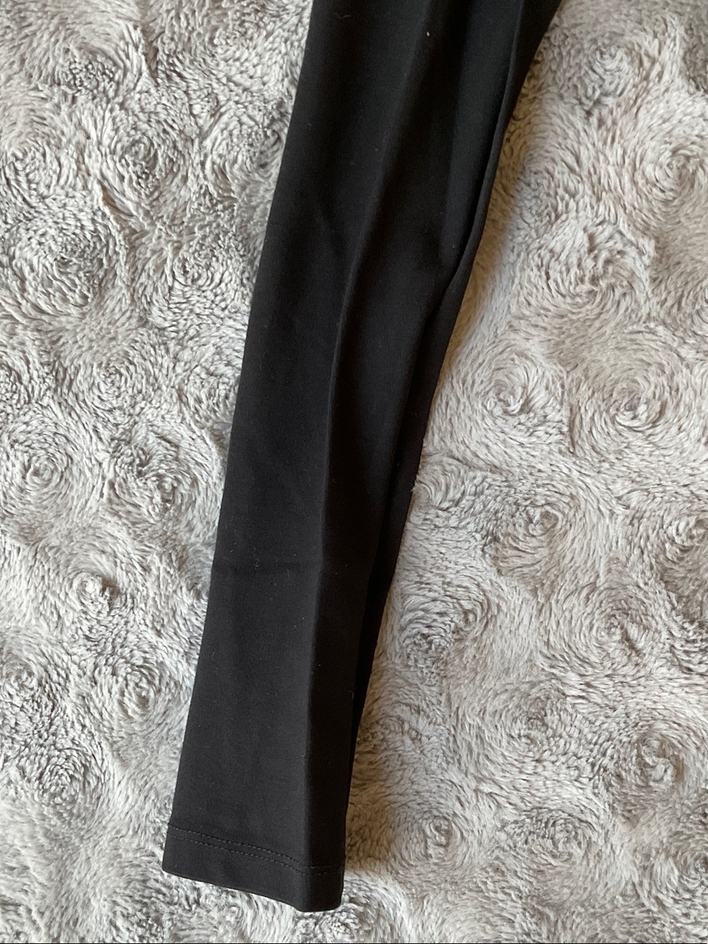 Black long sleeve mini body icon dress - Picture 3 of 9